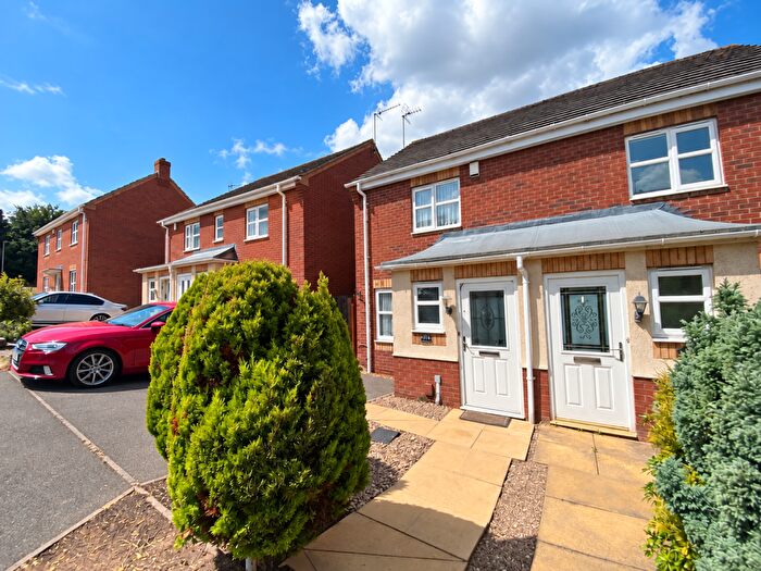 2 Bedroom Semi-Detached House For Sale In Attlebridge Close, Hamilton, LE5