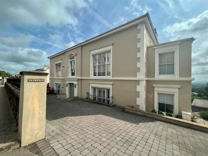 2 Bedroom Flat To Rent In Worcester Road, Malvern, WR14