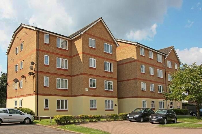 1 Bedroom Flat To Rent In Regis Court, Longfield Drive, CR4