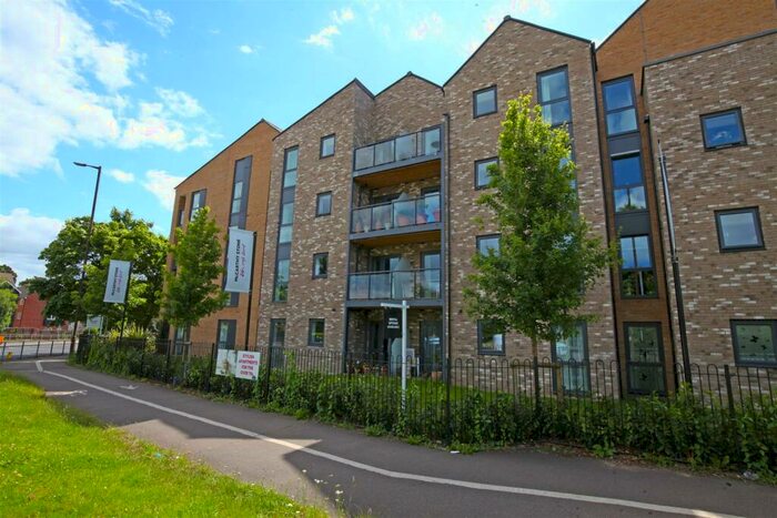 1 Bedroom Apartment For Sale In Miami House, Princes Road, Chelmsford, Essex, CM2