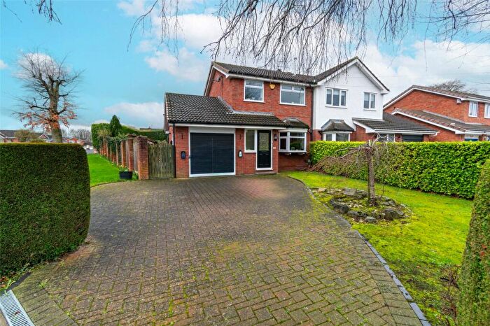 3 Bedroom Semi Detached House For Sale In Glastonbury Drive, Middlewich, CW10