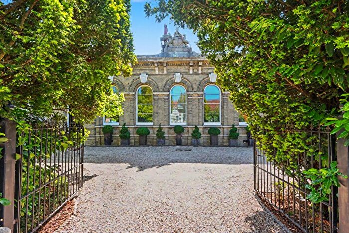 4 Bedroom Detached House For Sale In The Old Courthouse, Maldon, CM9