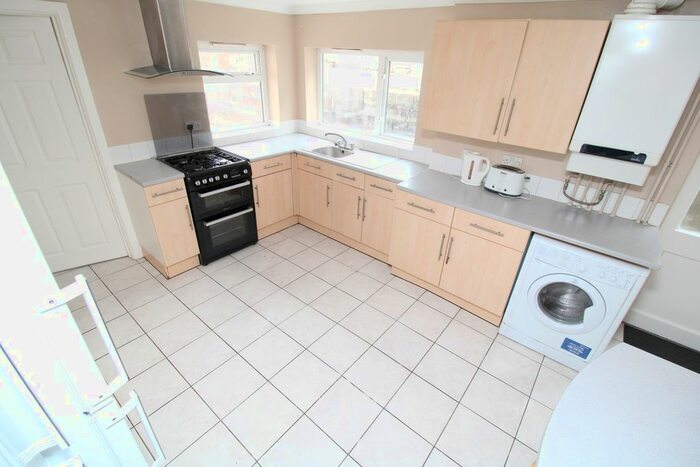 5 Bedroom Terraced House To Rent In Park Crescent, Treforest, Pontypridd CF37