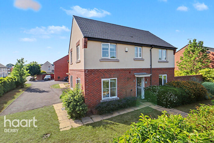 4 Bedroom Detached House For Sale In Merevale Way, Stenson Fields, DE24