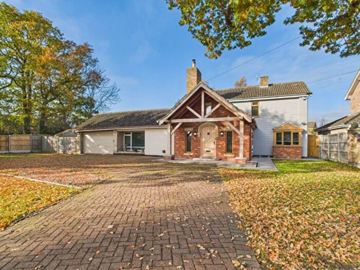 4 Bedroom Detached House For Sale In Cotmer Road, NR33