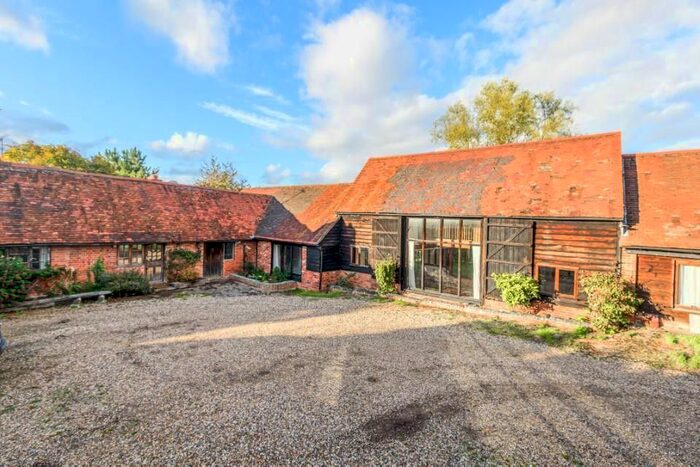 4 Bedroom Semi-Detached House To Rent In Cold Harbour, Goring Heath RG8