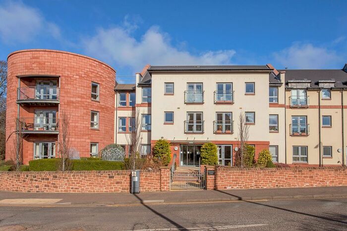 2 Bedroom Flat For Sale In Tantallon Court, North Berwick, EH39