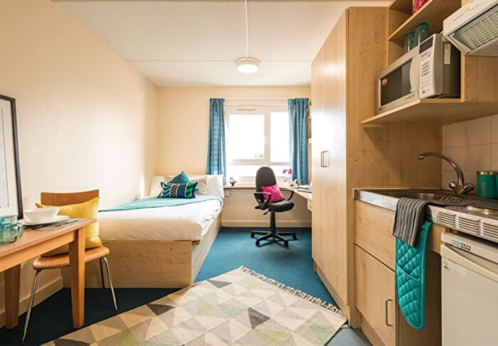 1 Bedroom Studio To Rent In Creek Rd, London, SE8