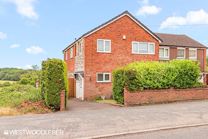 4 Bedroom Semi-Detached House For Sale In Colliers End, Ware, SG11