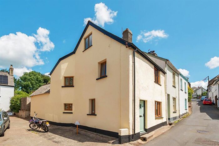 3 Bedroom Terraced House For Sale In High Street, Hatherleigh, Okehampton, EX20