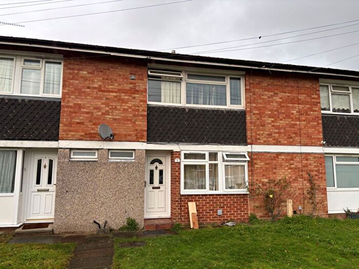 5 Bedroom Terraced House To Rent In Linden Court, Englefield Green, Egham, Surrey, TW20