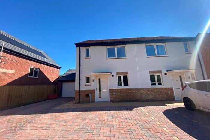 2 Bedroom Property To Rent In The Colliery, Telford, TF2