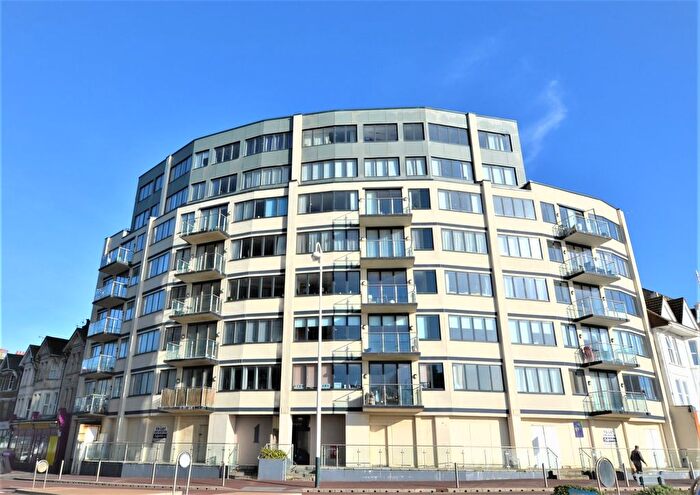 3 Bedroom Flat To Rent In Marina, Bexhill On Sea, TN40