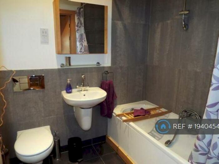 2 Bedroom Flat To Rent In Caelum Drive, Colchester, CO2