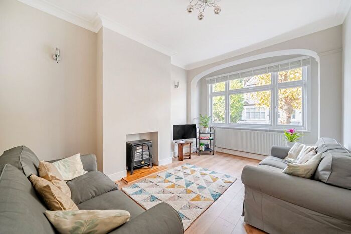 4 Bedroom Terraced House For Sale In Deal Road, London, SW17