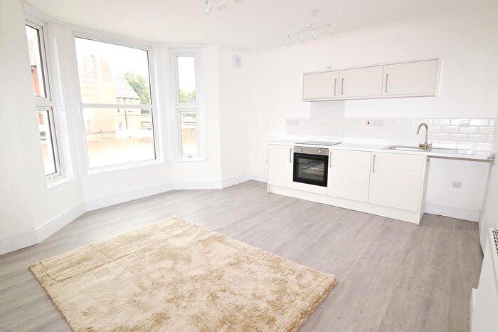 2 Bedroom Flat To Rent In Eglinton Road, London, SE18