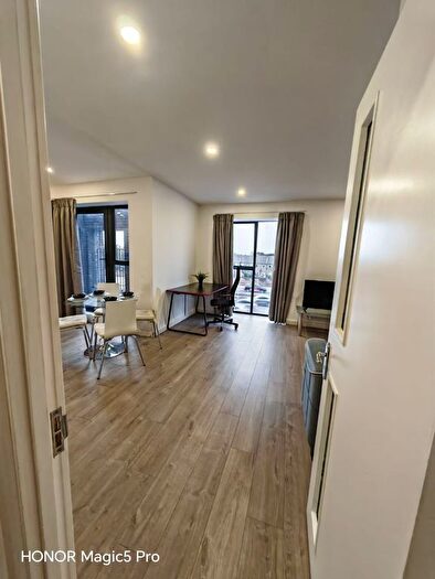 1 Bedroom Flat To Rent In Butchers Road, Supreme Point, E16