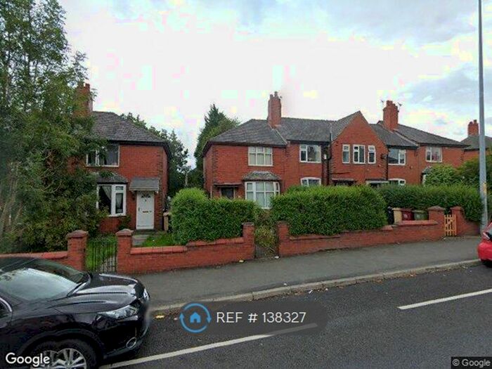 2 Bedroom End Of Terrace House To Rent In Hulton Lane, Bolton, BL3