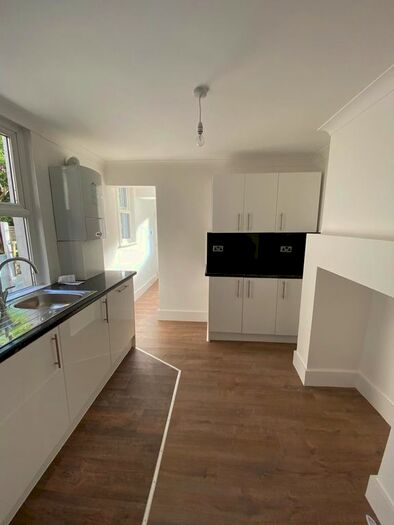 4 Bedroom Semi-Detached House To Rent In Haydons Road, London, SW19