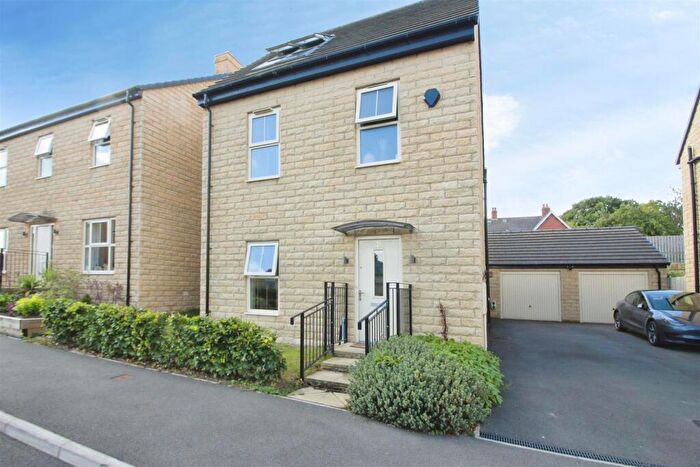 4 Bedroom Detached House For Sale In Waddle Road, Micklefield, Leeds, LS25