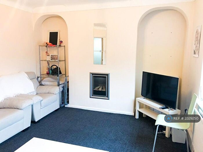 2 Bedroom Flat To Rent In Langdale Road, Liverpool, L15