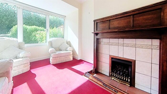 8 Bedroom House To Rent In Bournbrook Road, Birmingham, West Midlands, B29