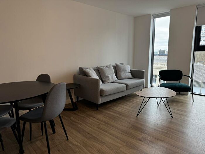 2 Bedroom Flat To Rent In Bishopgate Gardens, Bishopgate, Preston, PR1