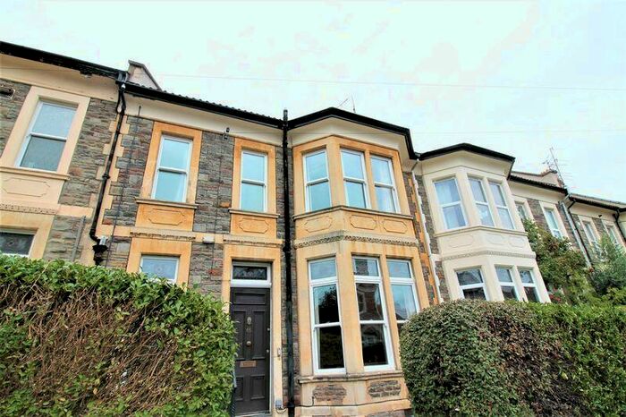 6 Bedroom Terraced House To Rent In **Student Property** Waverley Road, Redland, Bristol, BS6