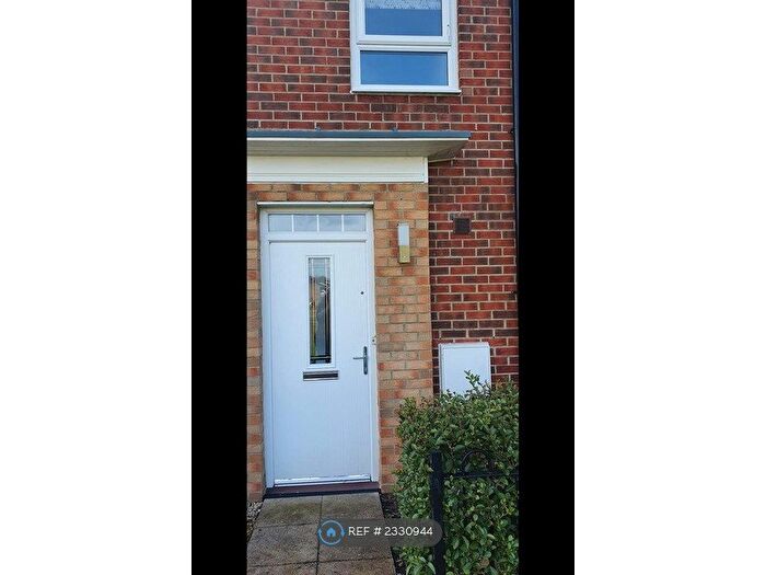 3 Bedroom Terraced House To Rent In Ryder Court, Newcastle Upon Tyne, NE12