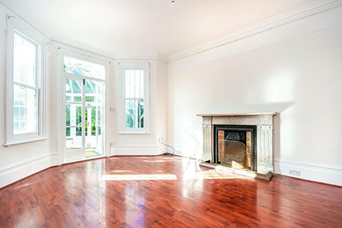 5 Bedroom Property To Rent In Chatsworth Road, Croydon, CR0