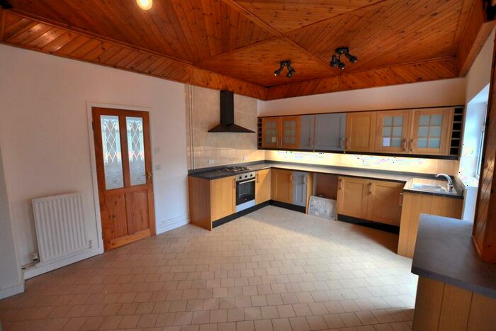 3 Bedroom Terraced House For Sale In Hall Croft, Shepshed, Loughborough, Leicestershire, LE12