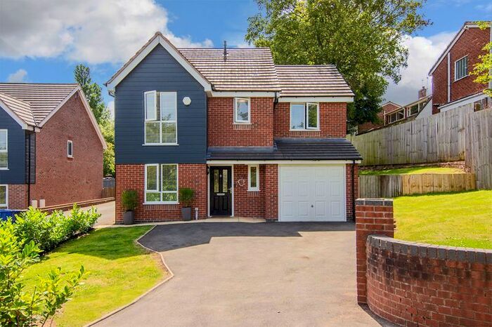 4 Bedroom Detached House For Sale In Bower Lane, Rugeley, WS15