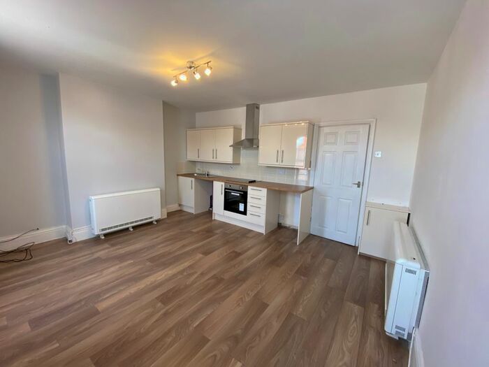 1 Bedroom Flat To Rent In Highgate, Cleethorpes, DN35
