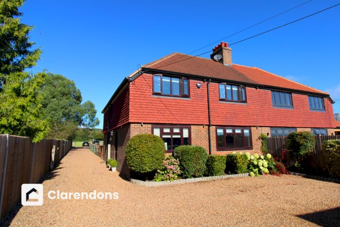 4 Bedroom Semi-Detached House To Rent In Charlwood, Horley, Surrey, RH6
