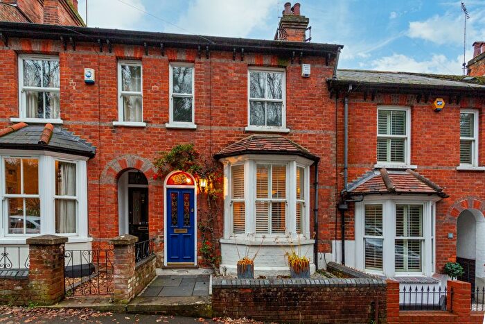2 Bedroom Terraced House To Rent In Park Hill, Harpenden, AL5