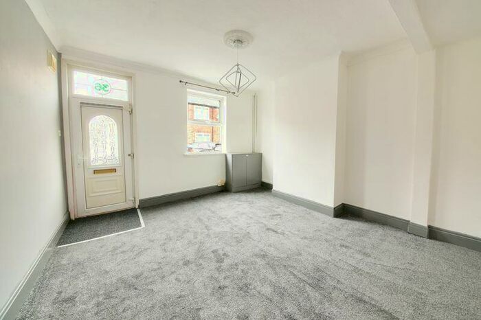 3 Bedroom House To Rent In Cook Street, Prescot, L35