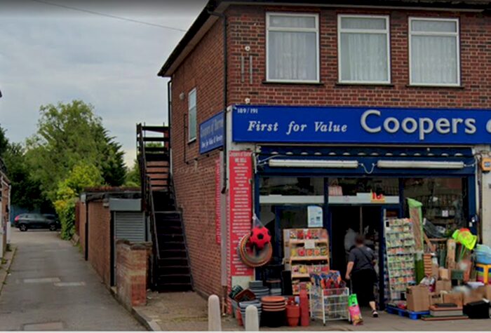 2 Bedroom Flat To Rent In Mays Lane, Barnet, EN5