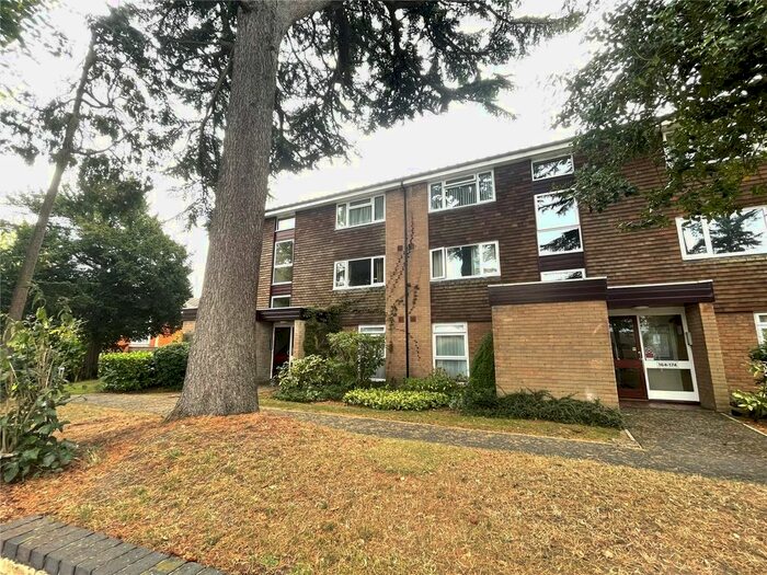 1 Bedroom Flat To Rent In Chichester Road, Croydon, Surrey, CR0
