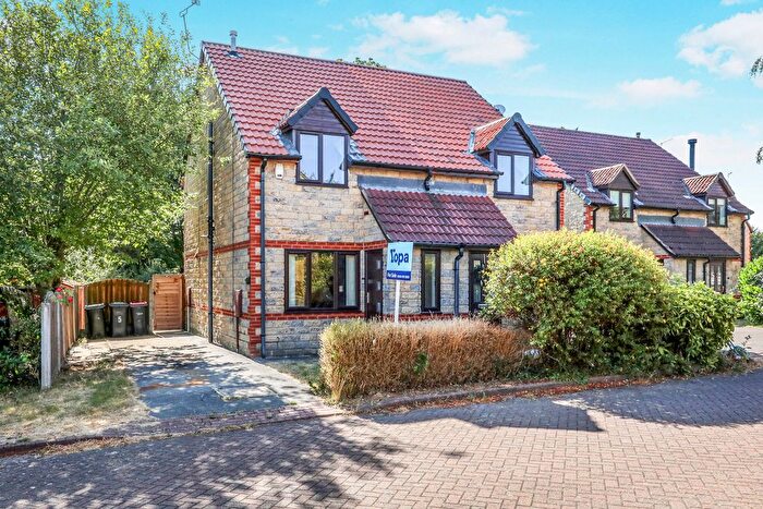 2 Bedroom Semi Detached House For Sale In Whitfield Gardens, Worksop, S81