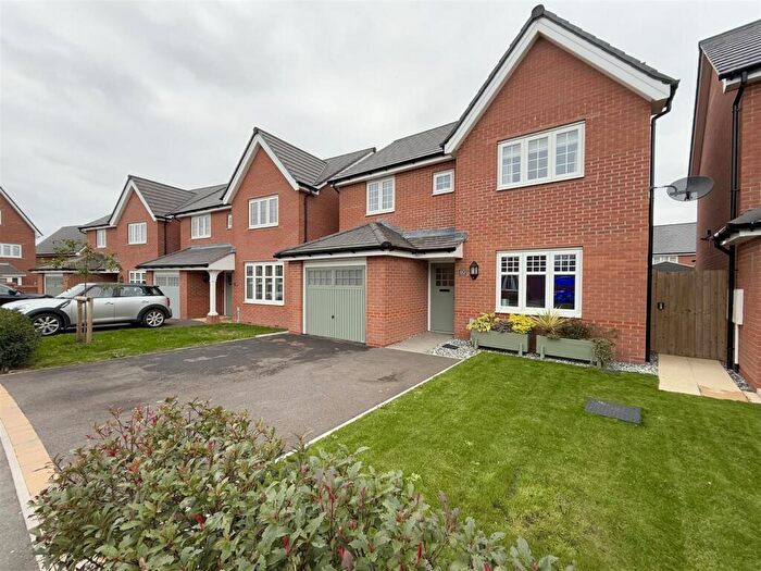 4 Bedroom Detached House For Sale In Lewis Way, Congleton, CW12