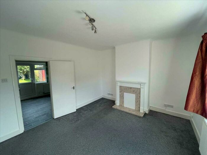 3 Bedroom Semi-Detached House To Rent In Aldgate, Ellesmere Port, CH65