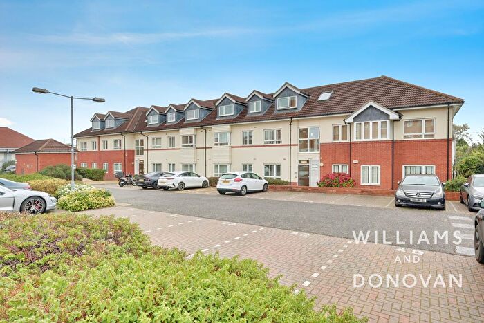 2 Bedroom Flat For Sale In Wilkinson Drop, Oak Road South, Hadleight, SS7