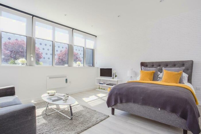Studio To Rent In Talbot Skyline, Imperial Drive, Harrow, Greater London, HA2