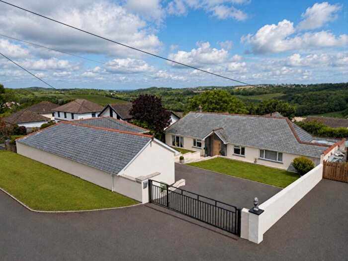 4 Bedroom Detached House For Sale In Slade, Bideford, EX39