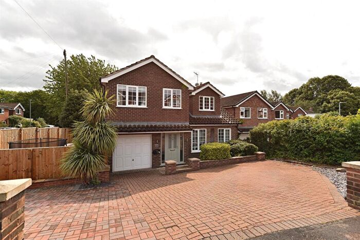 4 Bedroom Detached House For Sale In Hall Hill, Bollington, Macclesfield, SK10