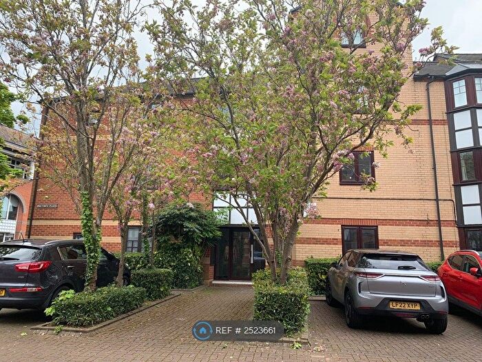 1 Bedroom Flat To Rent In Maltings Place, Reading, RG1