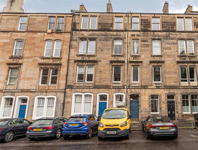2 Bedroom Flat For Sale In / Brunswick Street, Edinburgh, EH7