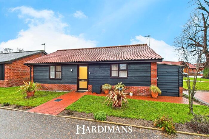 2 Bedroom Detached Bungalow For Sale In Chapel Road, Carlton Colville, Lowestoft, NR33