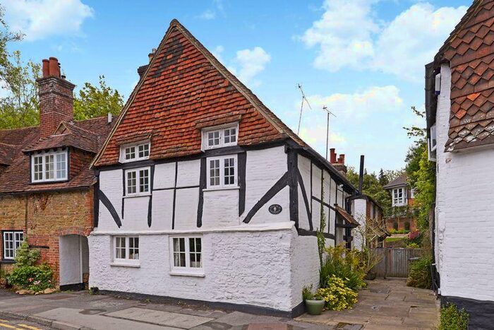 2 Bedroom Cottage To Rent In Mill Lane, Godalming, GU7