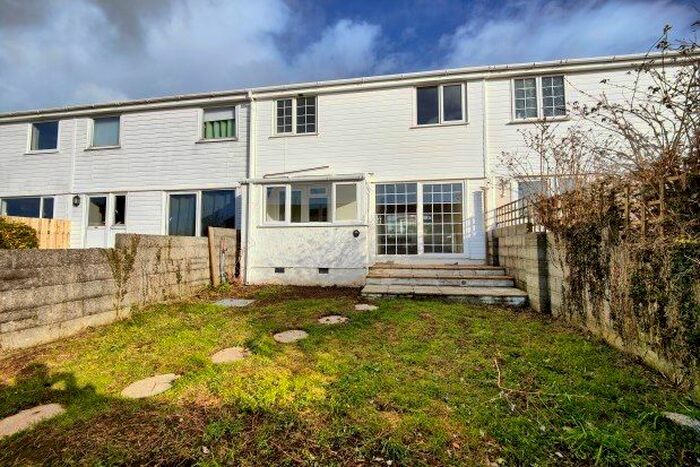 3 Bedroom Cottage To Rent In Tregellas Road, Helston, TR12